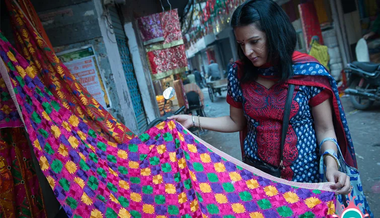 Garmento de trabajo de Phulkari o Bolster, Punjab